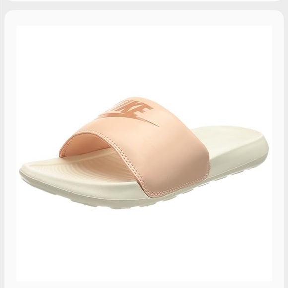 Nike Victori One Women's Slides,Arctic Orange/Sail/Light Madder Root size 10 new - Picture 1 of 7